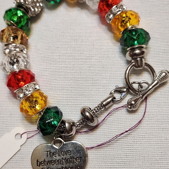Handmade Bracelet Personalized Love Between Mother Daughter Red Green Rhinestone - Picture 8 of 8